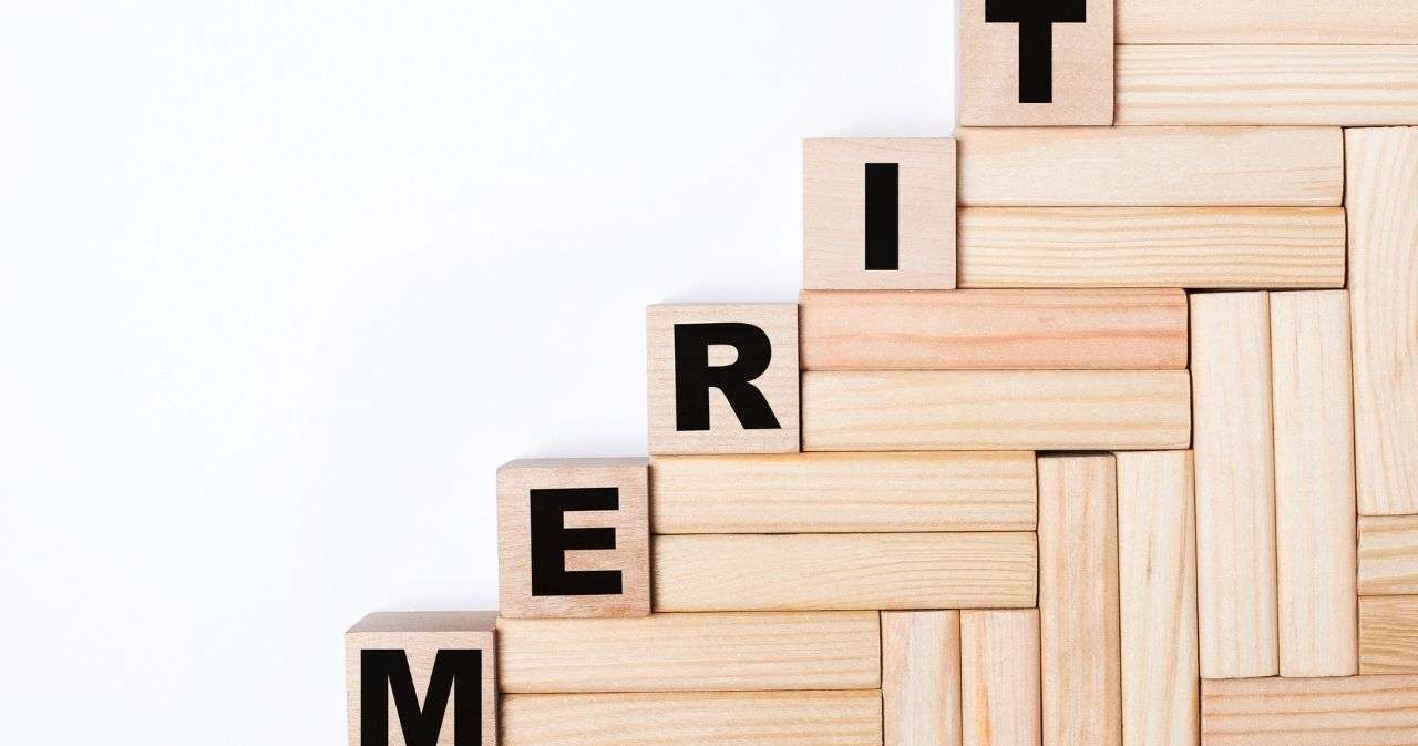 飲食店でホールのバイトをする5つのメリット