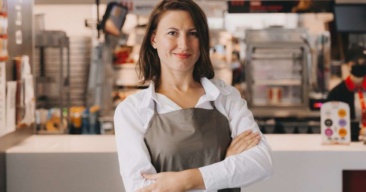 ホールスタッフのバイトに向いている人・向いていない人